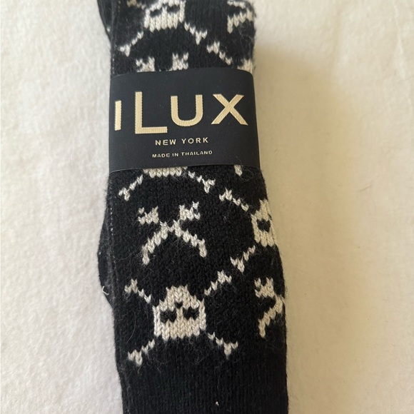 Lux Other - Lux New York Black and White Casual Socks